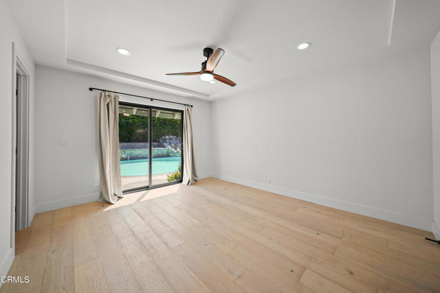 9518 Forbes Avenue, Northridge CA: https://media.crmls.org/mediaz/014919a1-28d2-411d-96bd-98344648ac10.jpg