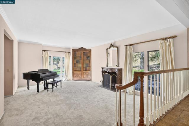 58 Saint Andrews Ln, Alamo CA: https://media.crmls.org/mediaz/01491e43-9082-4ae1-9c51-d486810078a5.jpg
