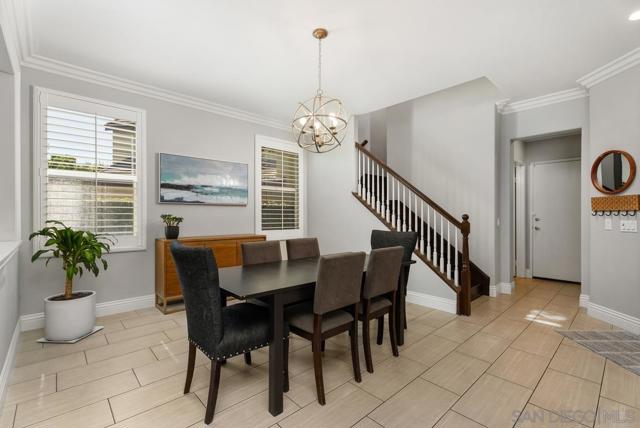 6 Reston Way, Ladera Ranch CA: https://media.crmls.org/mediaz/014962bc-b772-4ce5-ad84-fc036c016307.jpg