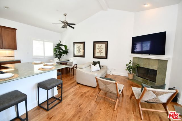 2516 Gates Avenue, Redondo Beach, California 90278, 4 Bedrooms Bedrooms, 0 ,2 BathroomsBathrooms,Residential,For Sale,Gates,0,26840671