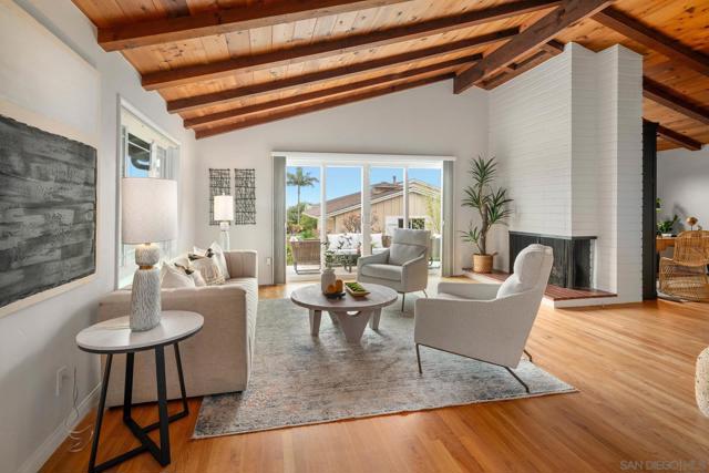 3537 Addison St, San Diego CA: https://media.crmls.org/mediaz/014b5cbf-048e-4a80-95fd-04260774c3b1.jpg