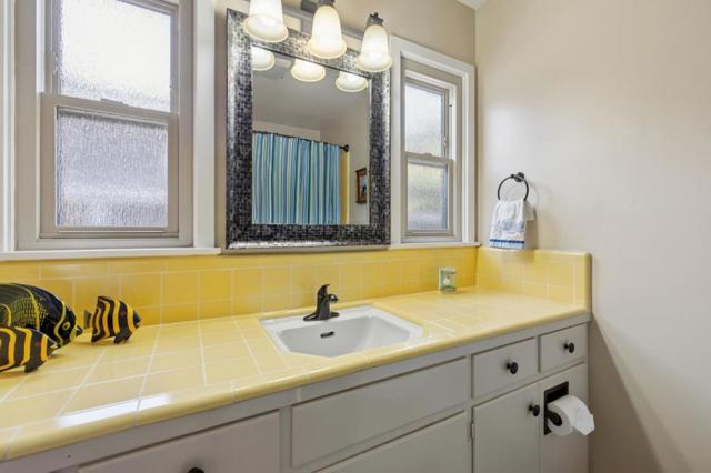 26231 Isabella Avenue, Carmel CA: https://media.crmls.org/mediaz/014b5e2c-1e3a-4c84-a56c-f6ae8f57d29a.jpg