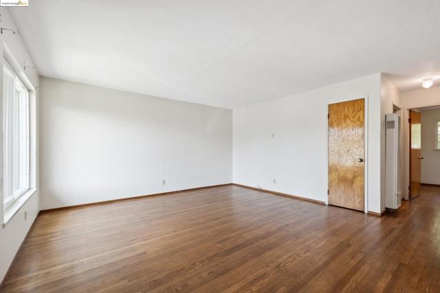 Image 1 of 16 For 1612 Parker St