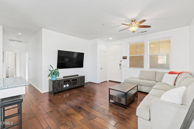 Detail Gallery Image 5 of 33 For 3241 N Ventura Rd, Oxnard,  CA 93036 - 2 Beds | 2 Baths