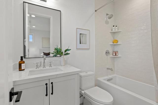 3070 Sterling Way, Redwood City CA: https://media.crmls.org/mediaz/014db549-b88e-4289-b89c-c69ffc745977.jpg