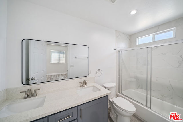 1121 Browning Boulevard, Los Angeles CA: https://media.crmls.org/mediaz/014e7f2e-cfdc-4ebb-b951-22952c3d7a46.jpg