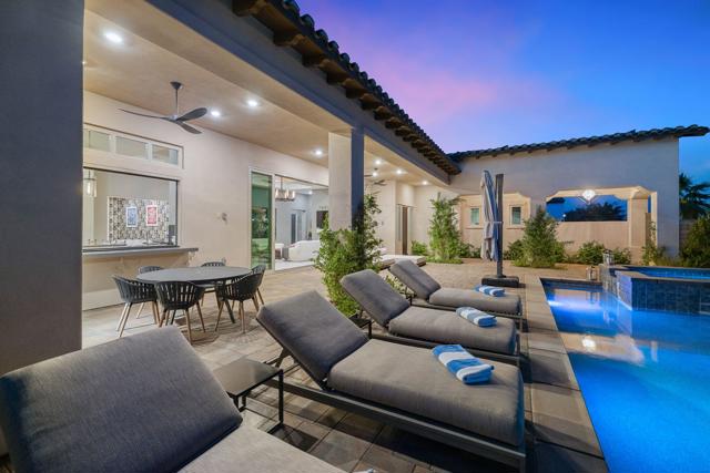 81670 Haflinger Way, La Quinta CA: https://media.crmls.org/mediaz/014fe1ff-26dc-476d-92d9-8b578ec07804.jpg