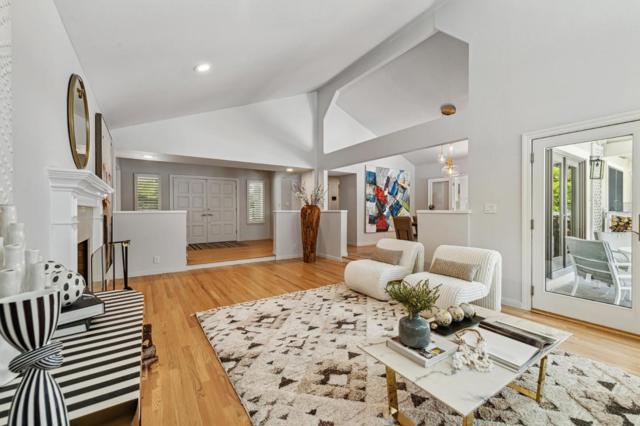 2360 Holly Oak Drive, Danville CA: https://media.crmls.org/mediaz/01511645-7c92-4ab4-bc33-15076cae84c6.jpg