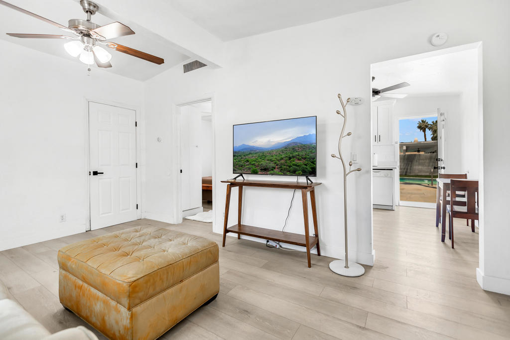 MLS #219123414DA img 10