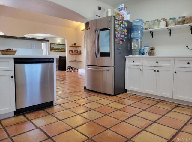 Detail Gallery Image 12 of 36 For 3753 Coleman Ave, San Diego,  CA 92154 - 5 Beds | 2 Baths