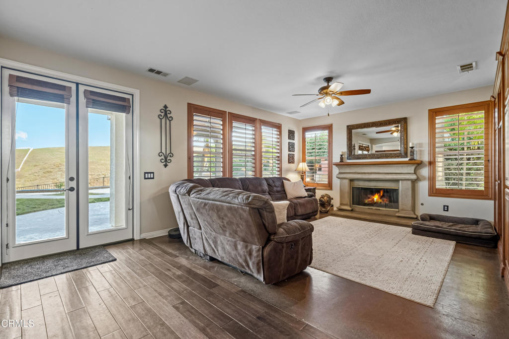 MLS #V1-33769 image #16