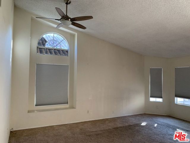 2952 La Vista Avenue, Corona CA: https://media.crmls.org/mediaz/0154b23f-2ced-44d0-af7a-a9e2d7547e9a.jpg
