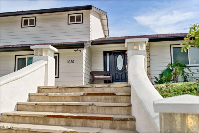 Detail Gallery Image 9 of 56 For 1020 via Cielito, Ventura,  CA 93003 - 4 Beds | 3 Baths