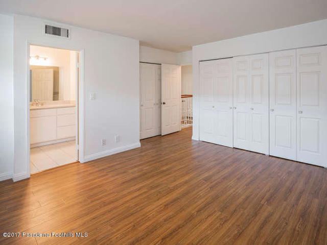 Detail Gallery Image 11 of 16 For 832 Magnolia Ave #15,  Pasadena,  CA 91106 - 2 Beds | 2/1 Baths