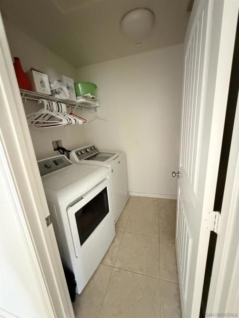 3177 Katharine Dr, Escondido CA: https://media.crmls.org/mediaz/0156dd6d-1424-4c1b-a775-db71f29ec7b1.jpg