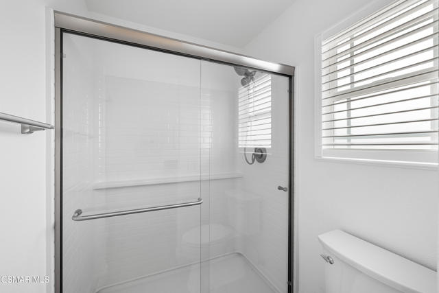 350 Campbell Way, Oxnard CA: https://media.crmls.org/mediaz/01572b8f-b321-4b32-aedf-a8ea3772e880.jpg