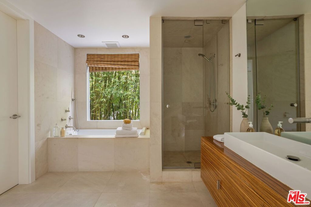 MLS #26986143 image #26