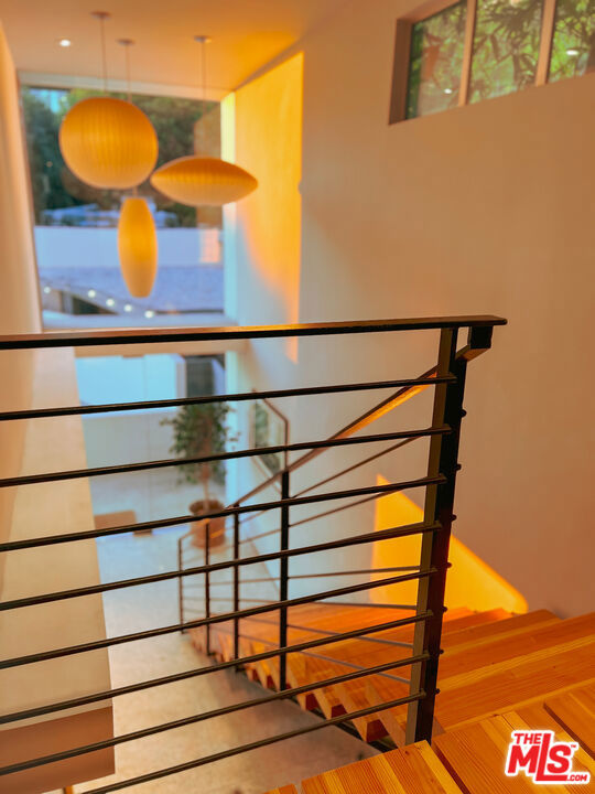 7650 Curson Terrace, Los Angeles CA: https://media.crmls.org/mediaz/01588cb9-dcfb-4968-9b7f-965e78b72ef3.jpg