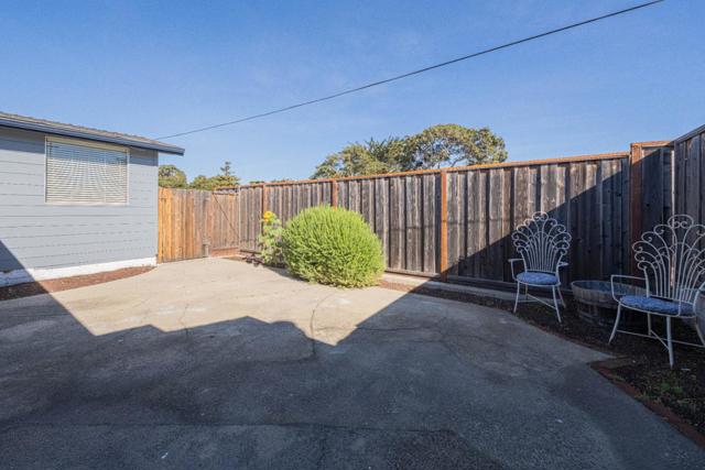 345 Sequoia Avenue, Monterey CA: https://media.crmls.org/mediaz/0159365b-0541-41aa-81a7-8b9bd9b3159f.jpg