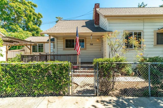 358 6th Street, Gilroy, California 95020, 3 Bedrooms Bedrooms, ,2 BathroomsBathrooms,Single Family Residence,For Sale,6th,ML81852443