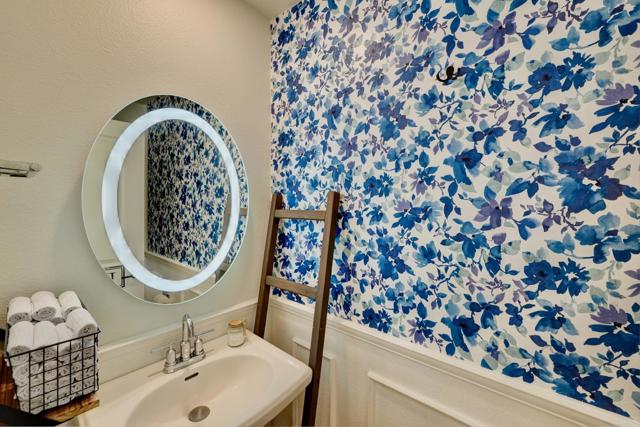 Detail Gallery Image 15 of 35 For 1828 Liquid Ln, Chula Vista,  CA 91915 - 4 Beds | 3/1 Baths