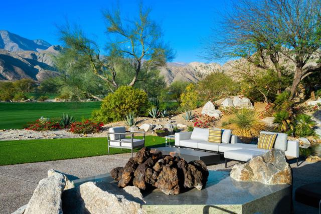 79095 Tom Fazio N Lane, La Quinta CA: https://media.crmls.org/mediaz/015aa1bb-31ca-4dfc-a2b8-7dfe7c4ac449.jpg