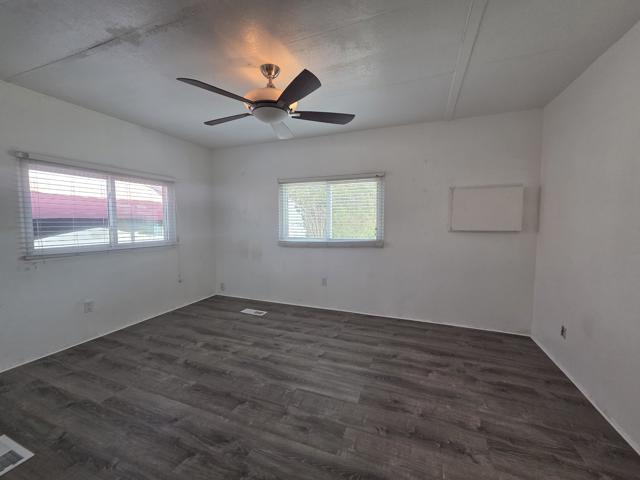 24 Mesa View Drive, Cathedral City CA: https://media.crmls.org/mediaz/015aeb11-331a-4a5d-81d6-5da42315cc8c.jpg