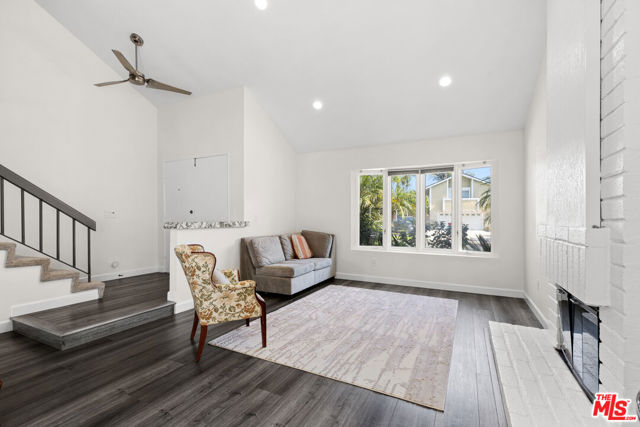 3059 Heather Drive, Fullerton CA: https://media.crmls.org/mediaz/015b8fd4-b09f-47b0-9f44-f0f8768ad79e.jpg