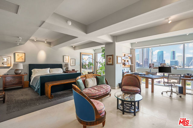 2222 Avenue Of The Stars, Los Angeles CA: https://media.crmls.org/mediaz/015d758a-9c0c-4b89-b978-18f2c04fa96e.jpg