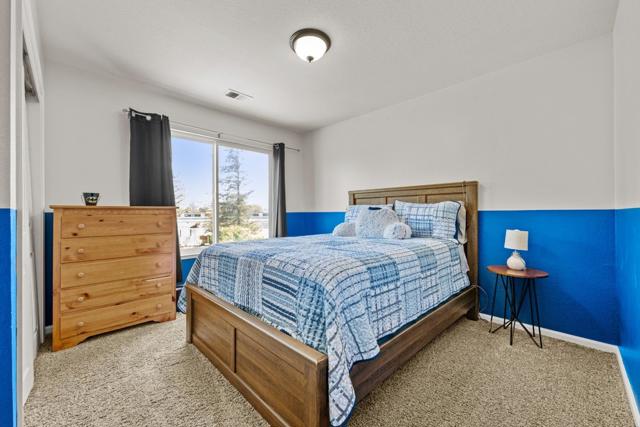 151 Tierra Del Sol, Hollister CA: https://media.crmls.org/mediaz/015ddabe-97ac-4e40-8224-1427bbaf4216.jpg