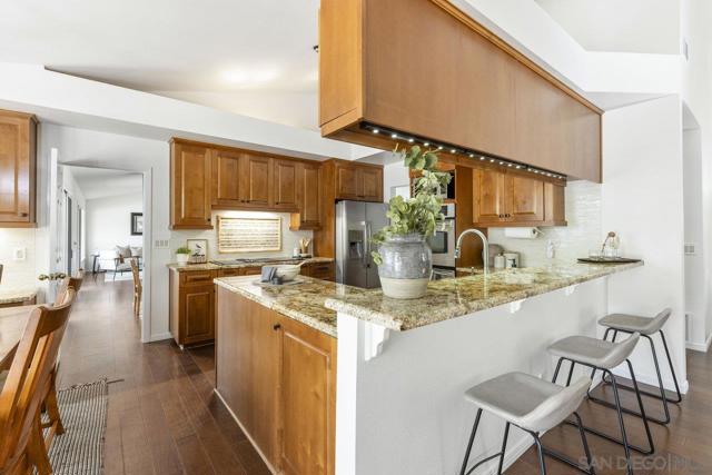 1549 Ventana Drive, Escondido CA: https://media.crmls.org/mediaz/015f9acd-ad19-4e74-8d34-d363fc4432b6.jpg