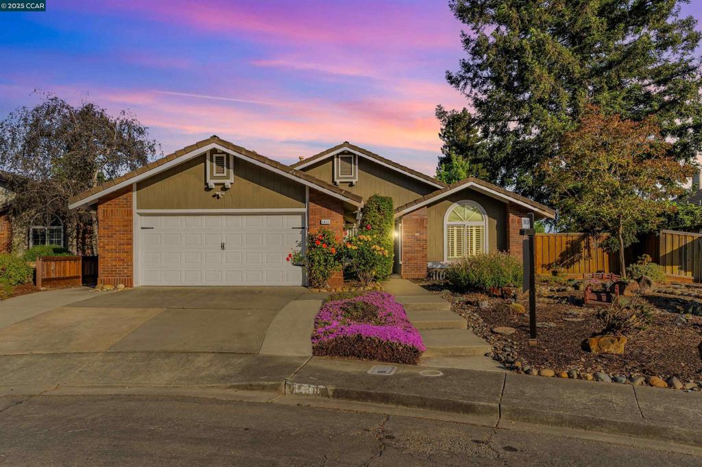 1438 Landahl Ct