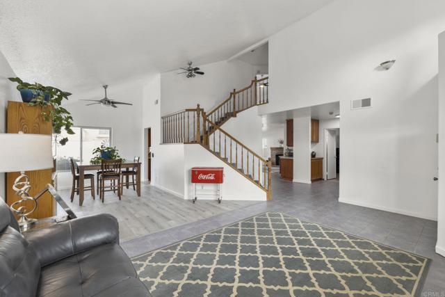 Detail Gallery Image 9 of 54 For 9126 Sinsonte Ln, Lakeside,  CA 92040 - 4 Beds | 3 Baths