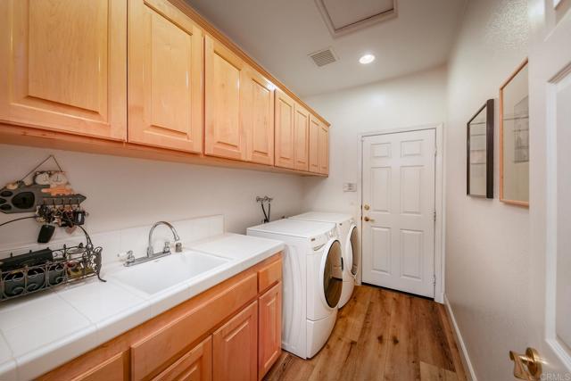 Detail Gallery Image 22 of 58 For 30837 Palomar Vista Dr, Valley Center,  CA 92082 - 4 Beds | 3 Baths