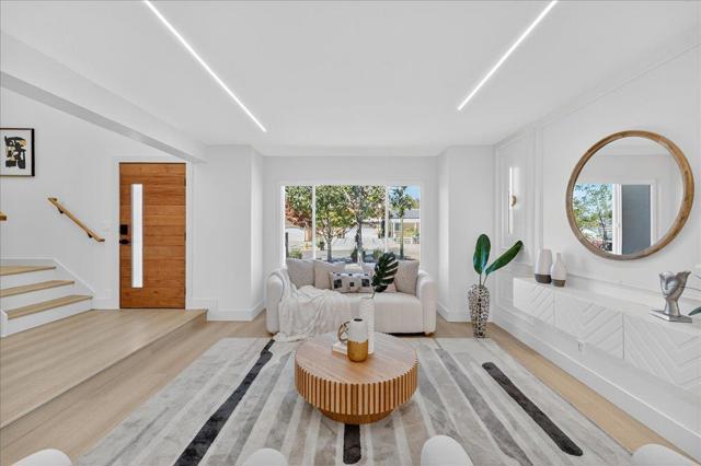 3324 Trebol Lane, San Jose CA: https://media.crmls.org/mediaz/01610448-38ae-4df8-b981-08afd05b33a0.jpg