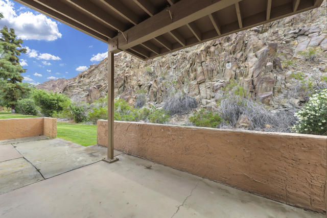 Image 13 of 30 For 78225 Cortez Lane 185