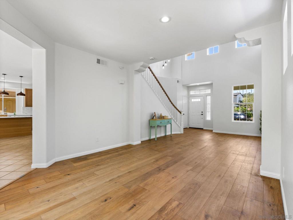 4308 Calle Mar De Ballenas - photo 5