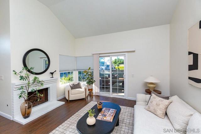 2953 Old Bridgeport Way, San Diego CA: https://media.crmls.org/mediaz/01645a8c-fbab-48e6-9423-6a49322b7753.jpg