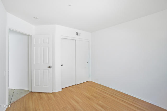 Detail Gallery Image 25 of 36 For 676 Snipe Walk, Oxnard,  CA 93035 - 4 Beds | 2 Baths