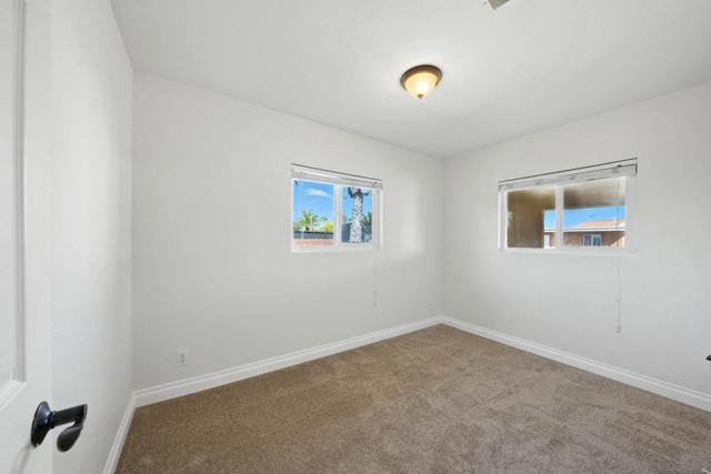 1660 Sycamore Dr., Chula Vista CA: https://media.crmls.org/mediaz/016586f5-c3f8-4085-8466-eb1ef37b6ad2.jpg