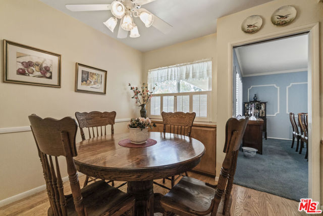 10226 Topeka Drive photo 2
