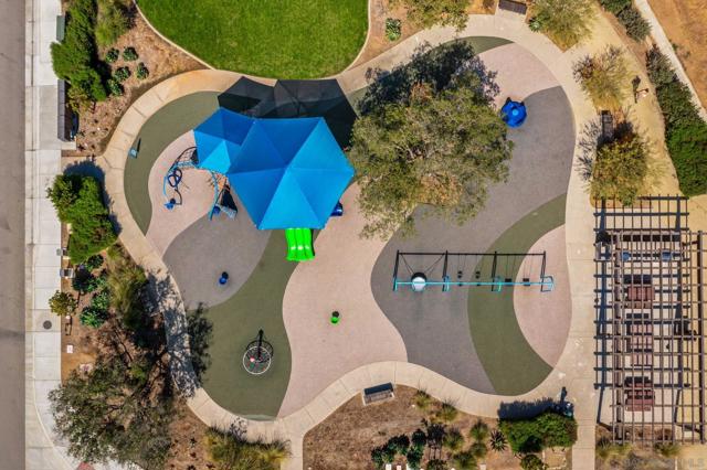 1682 Carol Lee Lane, Escondido CA: https://media.crmls.org/mediaz/01664e22-8f47-4010-9d6d-f45fe0eed662.jpg