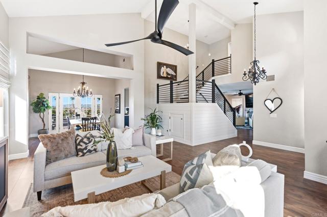 1842 Avenida Mimosa, Encinitas CA: https://media.crmls.org/mediaz/0166b7f4-83eb-4c9d-930a-71c88c932ac5.jpg