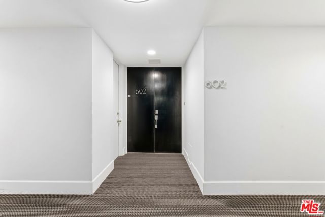 1100 Alta Loma Road, West Hollywood CA: https://media.crmls.org/mediaz/0166ed8f-6c37-4f0f-9619-fdf7419a12a8.jpg