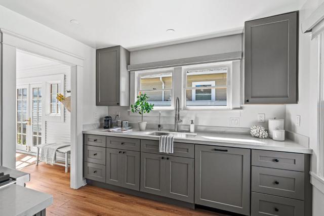 791 Spruce Avenue, Pacific Grove CA: https://media.crmls.org/mediaz/016871d0-cce8-40ed-ae16-0c0a11e98cef.jpg