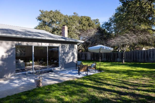 15410 Oak Hills Drive, Salinas CA: https://media.crmls.org/mediaz/0168796a-c058-4e80-b301-c61320722a4d.jpg