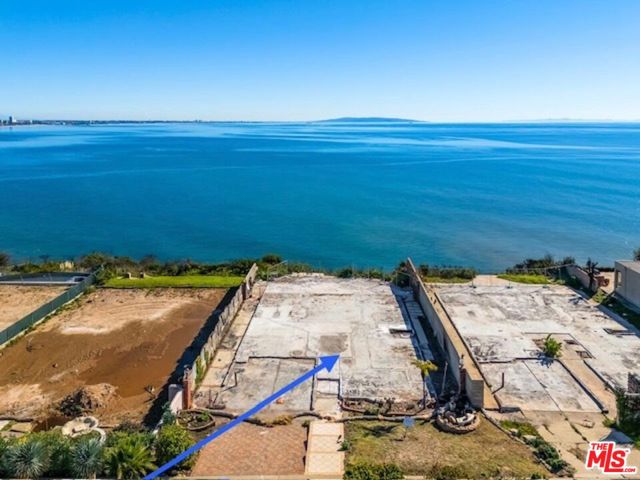 18414 Coastline Drive photo 2