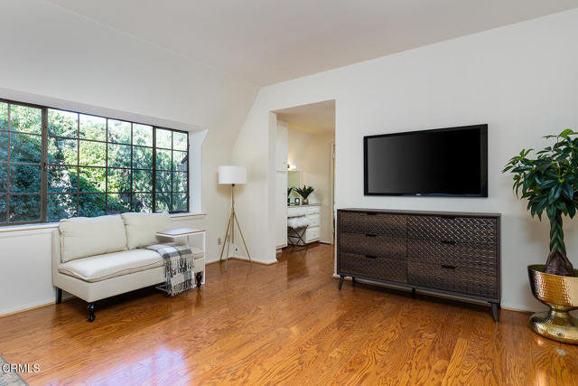 Detail Gallery Image 17 of 27 For 809 S Orange Grove Bld, Pasadena,  CA 91105 - 3 Beds | 2/2 Baths