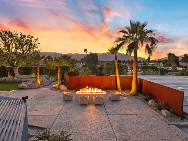 Image 4 of 71 For 41750 Hermitage Drive