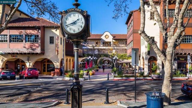 2033 Sierra Rd, Concord CA: https://media.crmls.org/mediaz/016eb346-56f4-48bd-b157-0a583e5a06d9.jpg